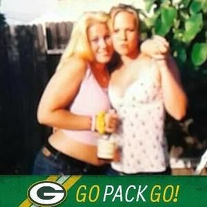 Meet your Posher, Tiffo